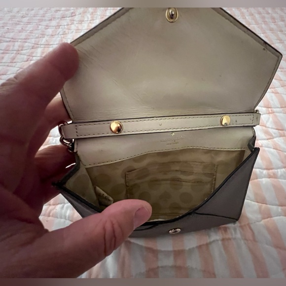 Kate Spade, I’m calling this a wallet on a string - Picture 6 of 9